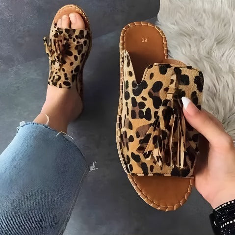 Azalea | Women's Woven Cushioned Slides